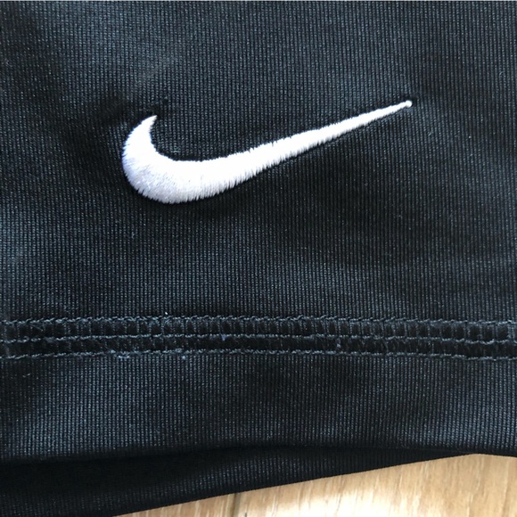 Nike Dri-Fit Performance Shorts in Black - Picture 4 of 8